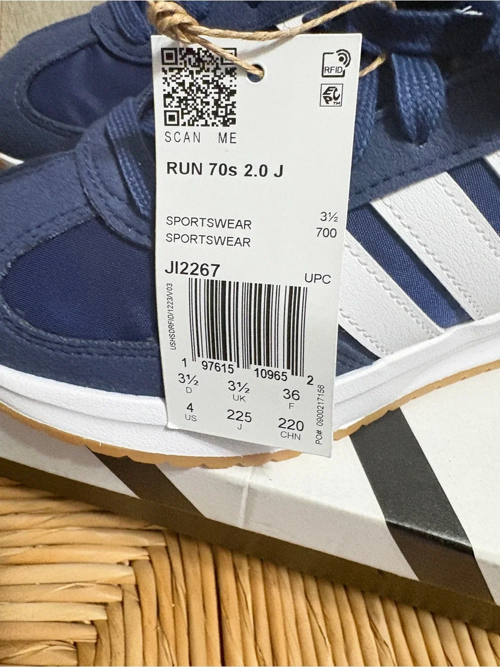 adidas Run 70s Sneakers | US 4 | NWT